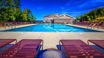 Heated swimming pool
